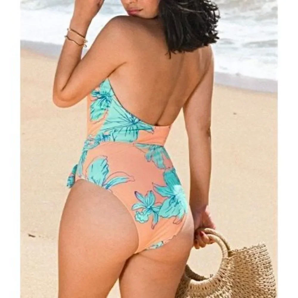 Cupshe Blooming Flowers Wrap‎ Neck One Piece Swimsuit LARGE Hawaiian Beach NWT